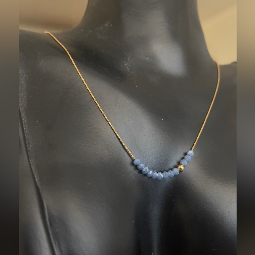 Sterling silver gold tone blue iridescent beaded necklace - Picture 4 of 8
